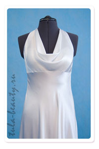 Белое платье с открытой спиной - Свадебное платье